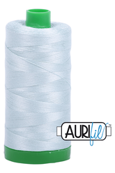 Aurifil Mako 40wt 2-ply Cotton 1000 m 1094 yd. spool - 5007 Light Grey Blue
